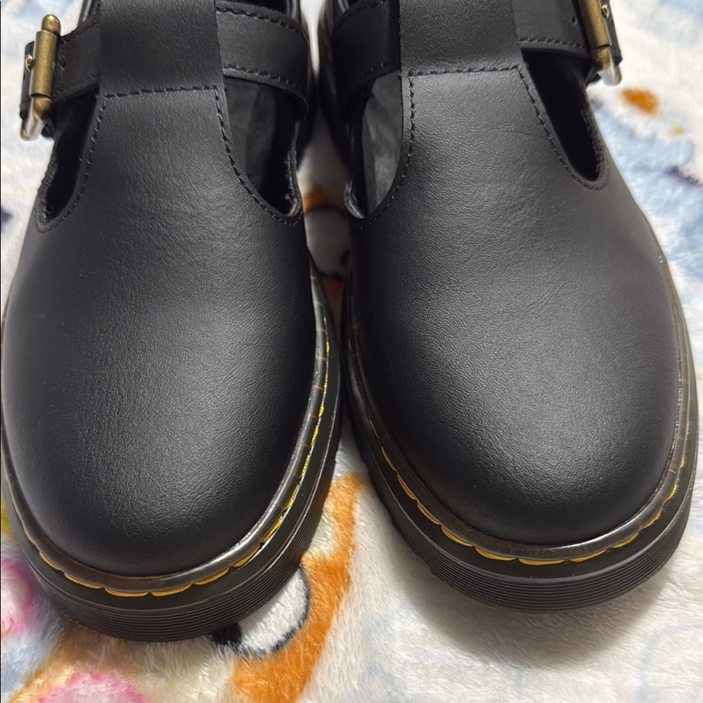 New Dr. Martens Zavala Mary Jane Black Shoes with Rounded Toe in size 8 - Picture 6 of 8